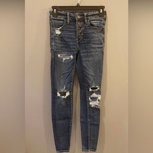 ❌SOLD❌American Eagle Button Fly Ripped Jeggings